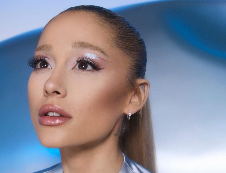 Ariana Grande R.E.M Beauty