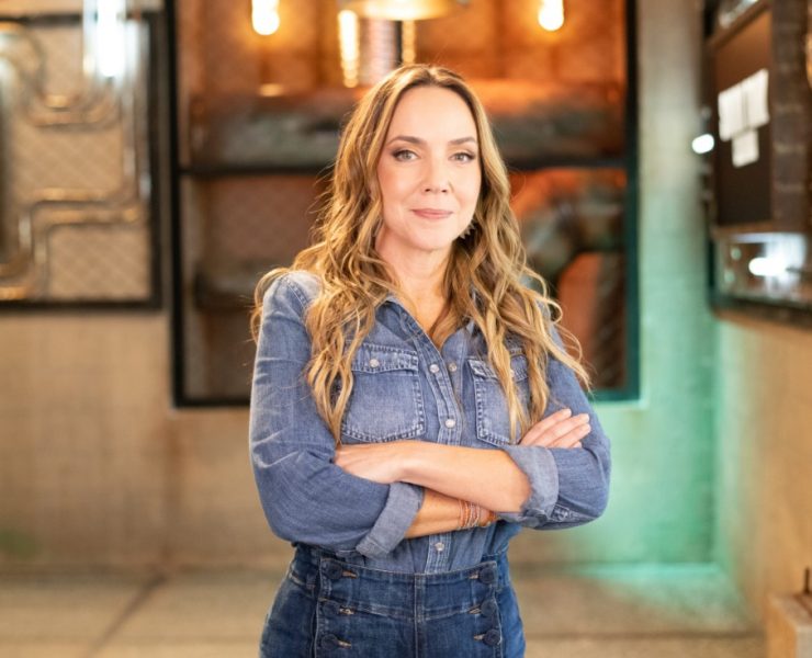 Andrea Arnau vuelve al tanque de tiburones de Shark Tank para apoyar a emprendedores colombianos.