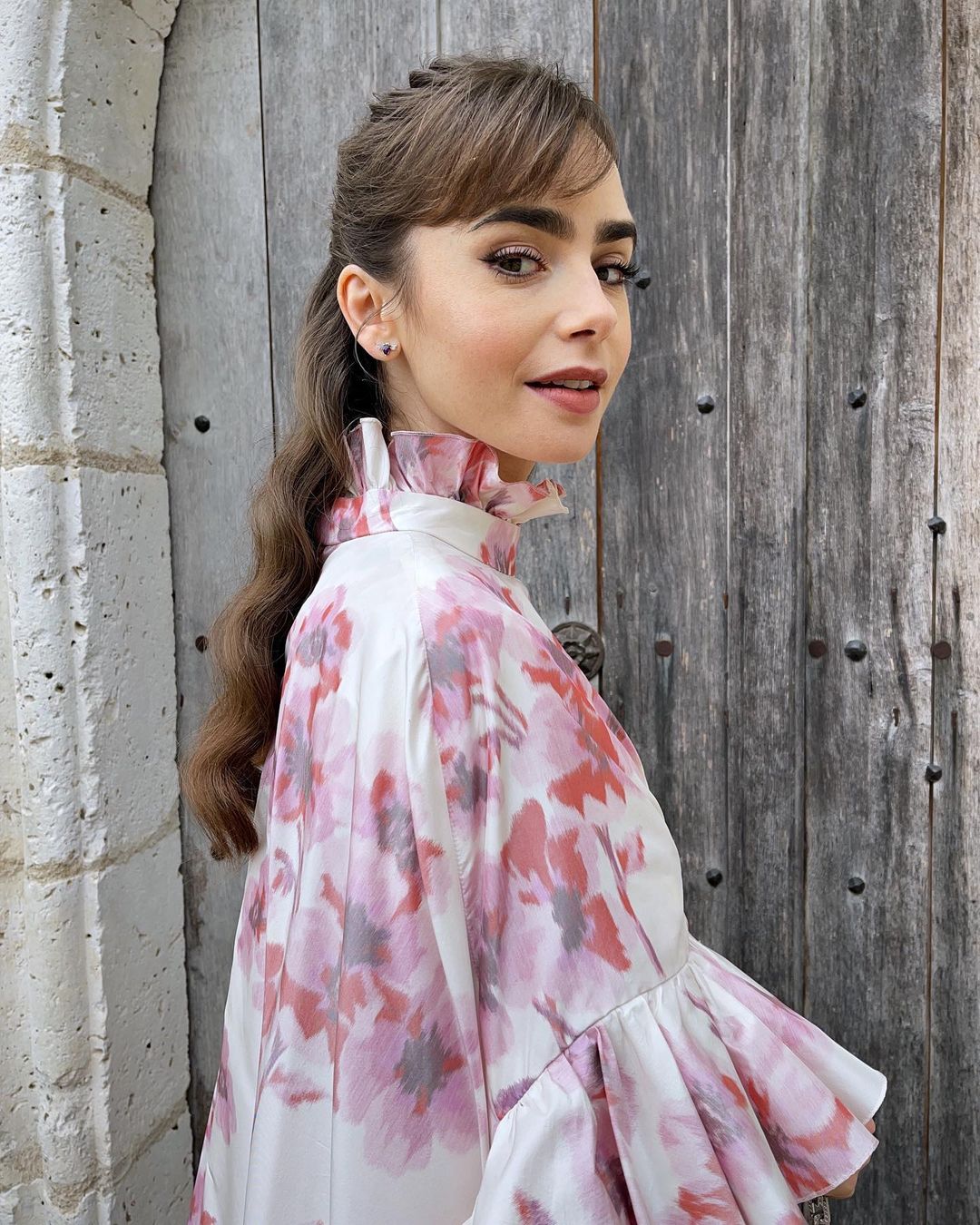 Quién es Lily Collins, actriz de Emily in Paris