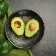El aguacate, además de ser uno de los alimentos más importantes en nuestra dieta, cumple con otro tipo de objetivos.