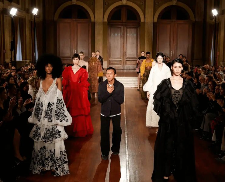 Presentación otoño-invierno 2024 de J Salinas en Milán Fashion Week