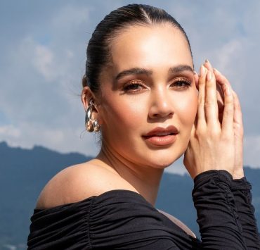 Lina Tejeiro se ha mostrado vulnerable con Coraje, su marca de cosméticos. Su rimel es uno de los más famosos del país.