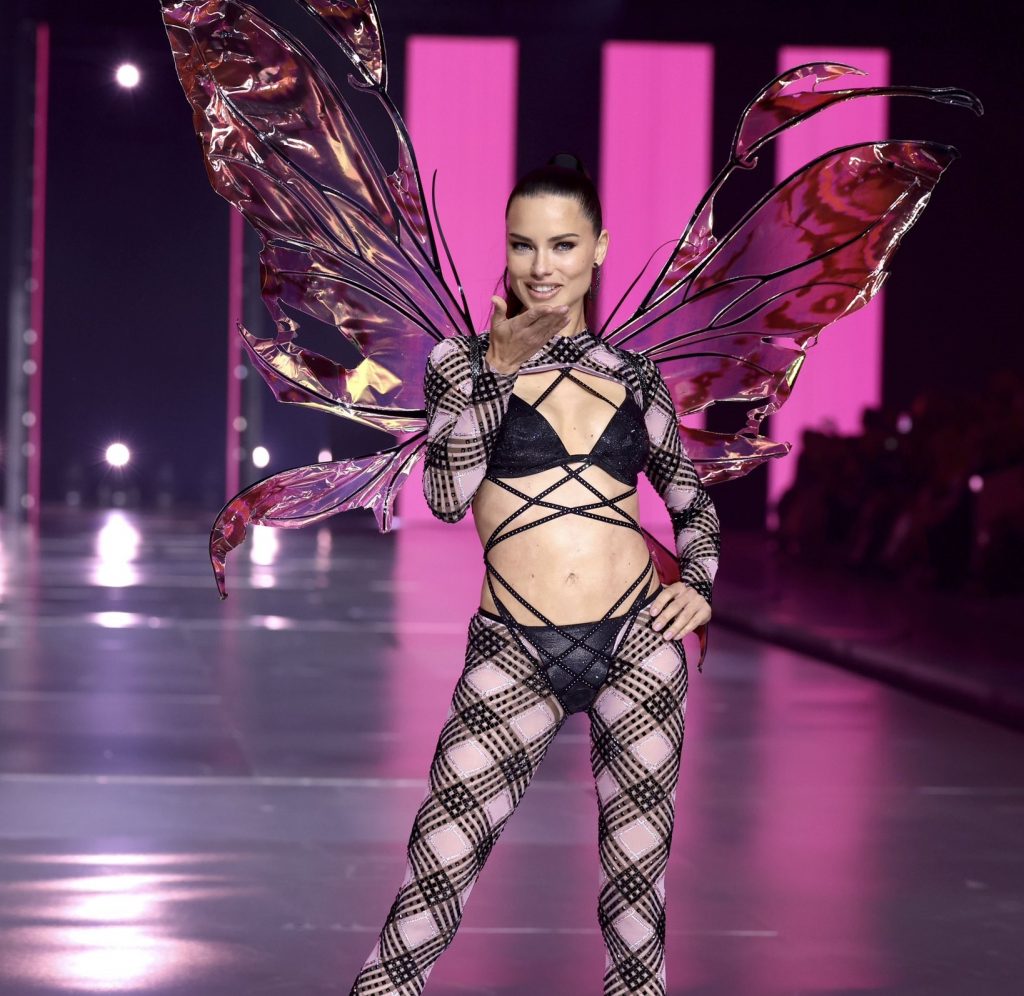 Así fue el desfile de Victoria's Secret 2024: los mejores momentos