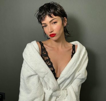 El corte de cabello guillotina es una opción perfecta para quienes quieren tener un cambio extremo.