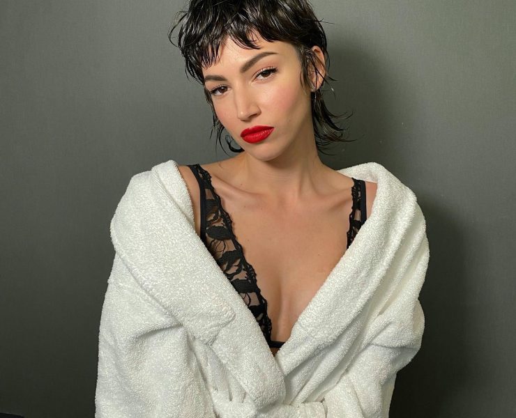 El corte de cabello guillotina es una opción perfecta para quienes quieren tener un cambio extremo.