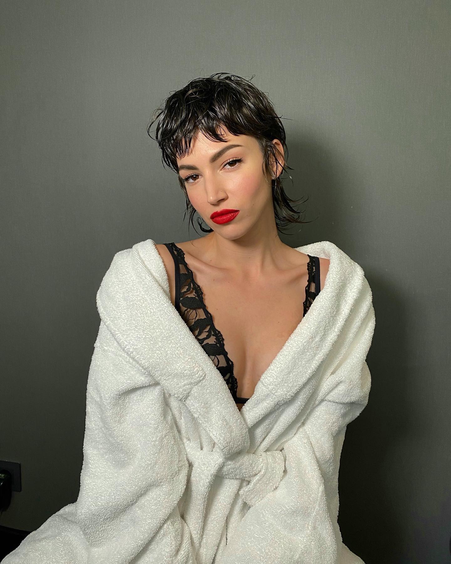 El corte de cabello guillotina es una opción perfecta para quienes quieren tener un cambio extremo.