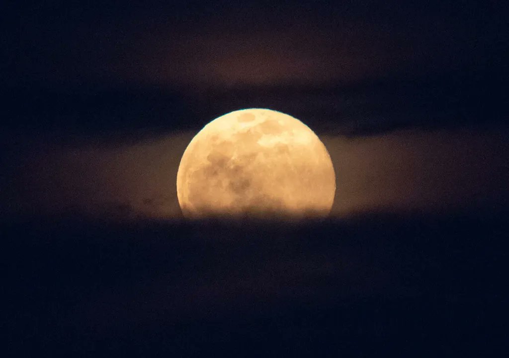 Superluna del Cazador de octubre 2024: a qué hora ver en Colombia