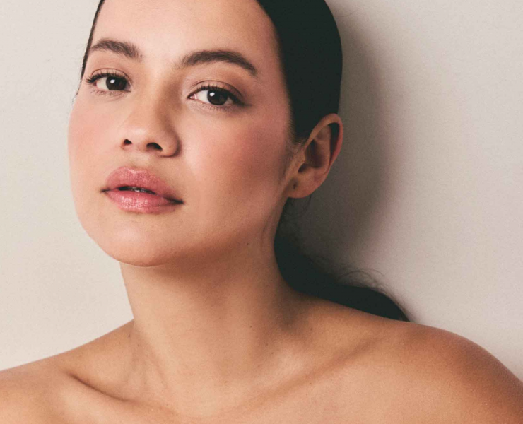 Natalia Reyes portada octubre Marie Claire Colombia