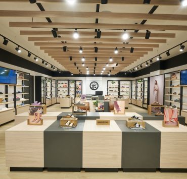 Nueva Tienda Birkenstock Bogotá, Colombia