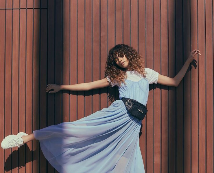 Pelo rizado, las mechas que mejor sientan