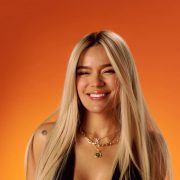 Karol G anuncia la apertura de un restaurante, un pub y una discoteca en Medellín