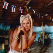 Colombia triunfó en los Latin Grammy 2024 Karol G, Feid y Ela Taubert, en la lista