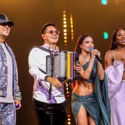 Los Latin Grammy concluyeron exitosamente, no sin antes llenar a sus espectadores de emoción con ayuda de varias sorpresas.