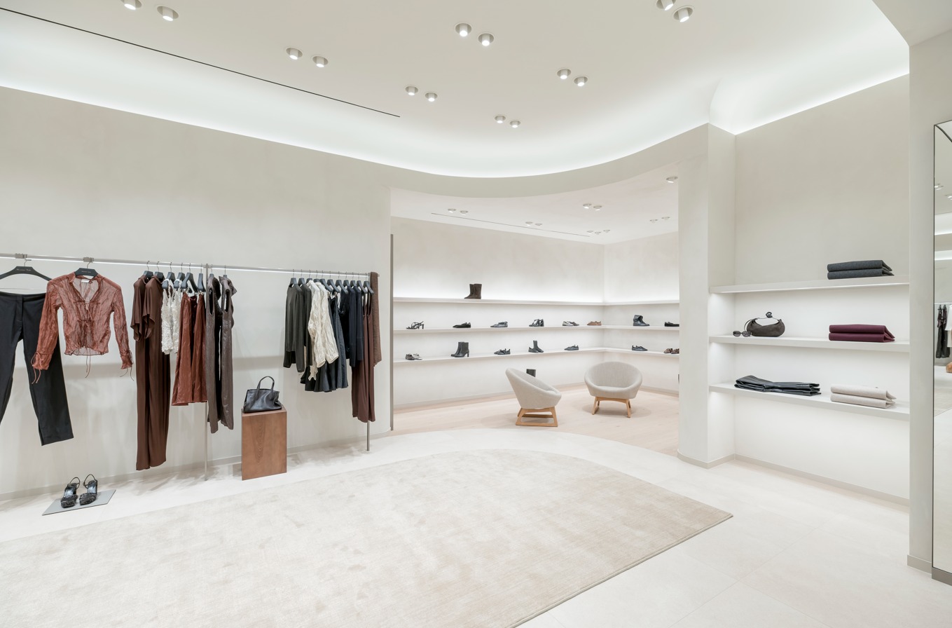 Massimo Dutti reabre su tienda en Bogotá este es su nuevo concepto