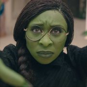 Ariana Grande y Cynthia Erivo han sido las protagonistas de los titulares de las principales noticias del entretenimiento del mundo