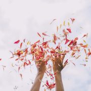 Lo que debes saber sobre la gala Marie Claire bienvenidos al Mercado de las Flores