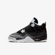 Regresan las Air Jordan 4 Fear, ícono de la moda urbana