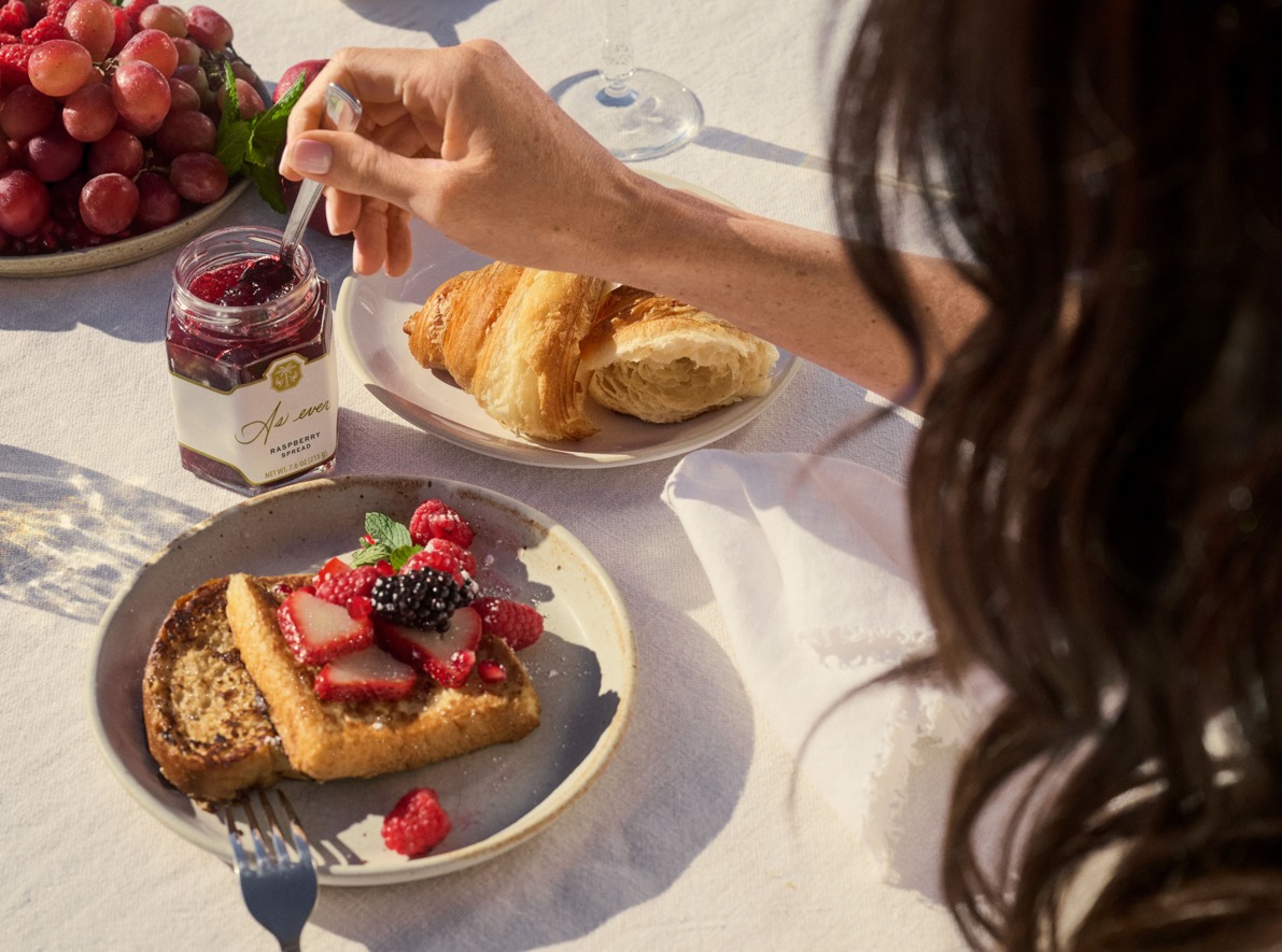 Meghan Markle logró hacer Sould Out con sus productos naturales. La mermelada y los tés son su especialidad.