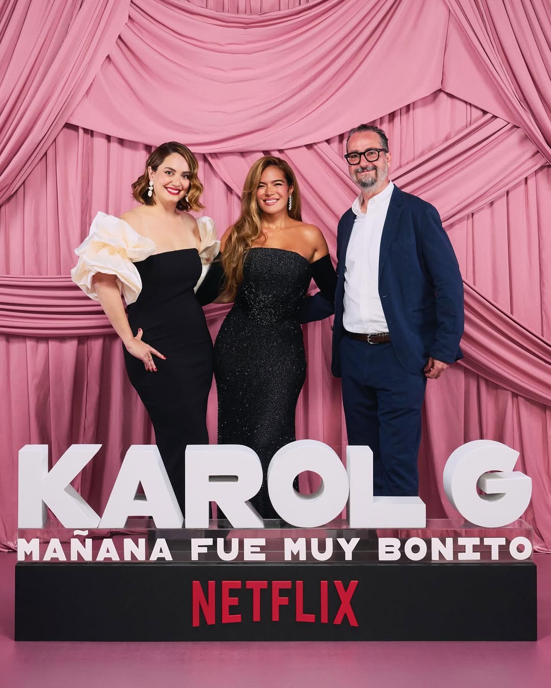 Al ritmo de Amargura, Karol G celebró el lanzamiento de su documental, que estará disponible el 8 de mayo próximo.