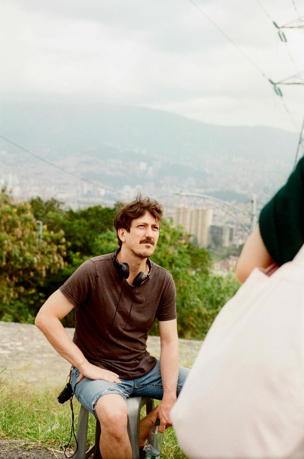 Un nuevo logro se suma a la historia del cine hecho en Colombia. El largometraje Un poeta, dirigido por Simón Mesa Soto, recibió un importante reconocimiento en el Festival de Cannes.