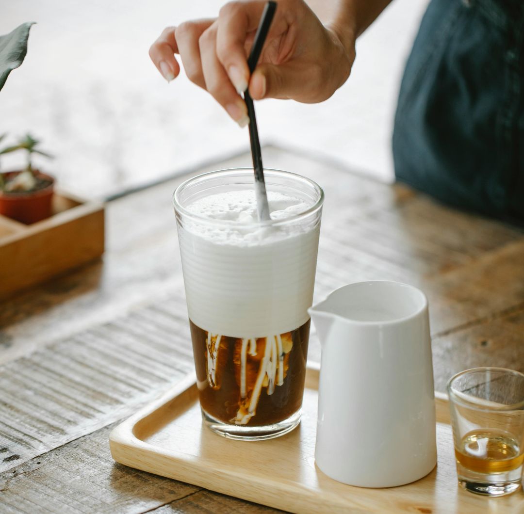 Café con proteína: la bebida que une energía y recuperación muscular