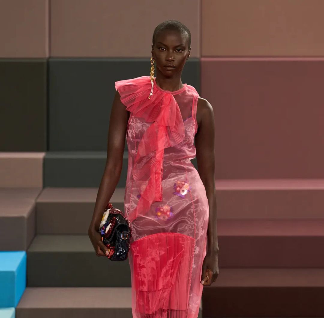Fendi primavera-verano 2026: la colorida propuesta de la marca