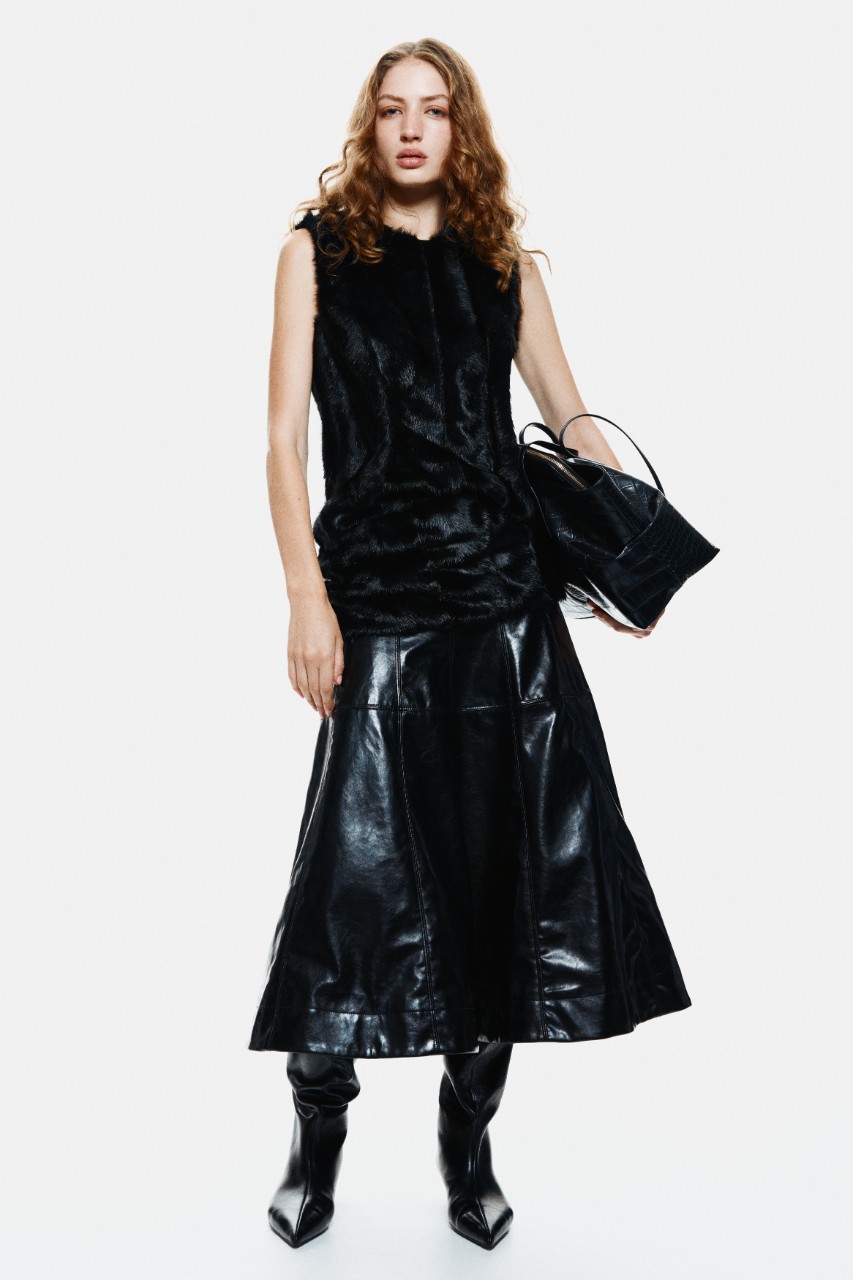 H&M regresa a la Semana de la Moda de Londres con The London Issue, un evento que combina estilo, música y creatividad en un show híbrido.