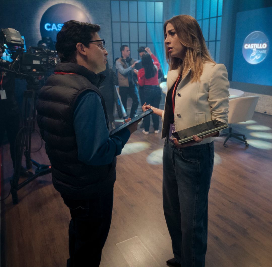En palabras de Verónica, una de las actrices más importantes de nuestro país, Alicia, su personaje, es un 'camión que va sin frenos', algo que hace de la serie un divertido caos.