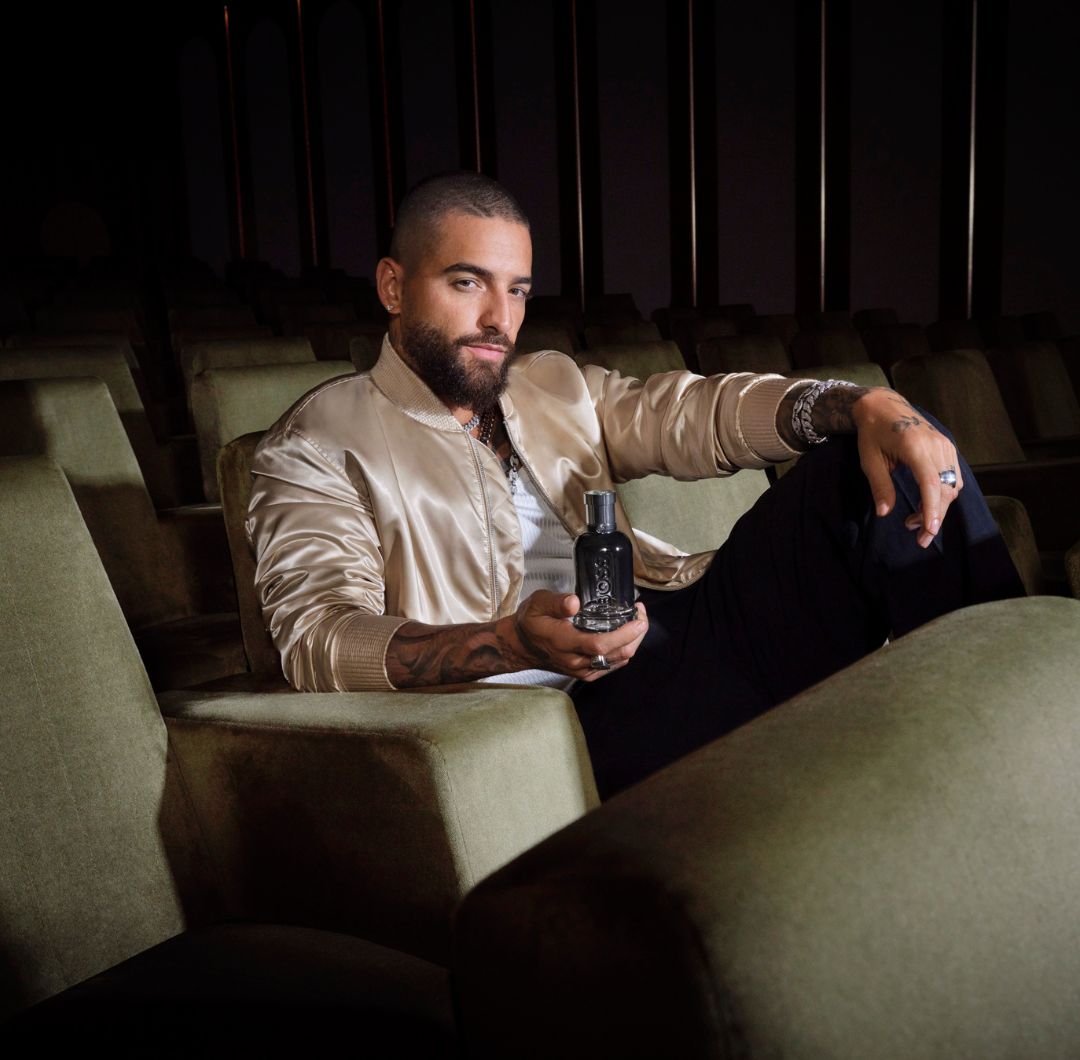 Maluma se convierte en embajador de BOSS Bottled Beyond, una fragancia que celebra la gallardía, hermandad y determinación.