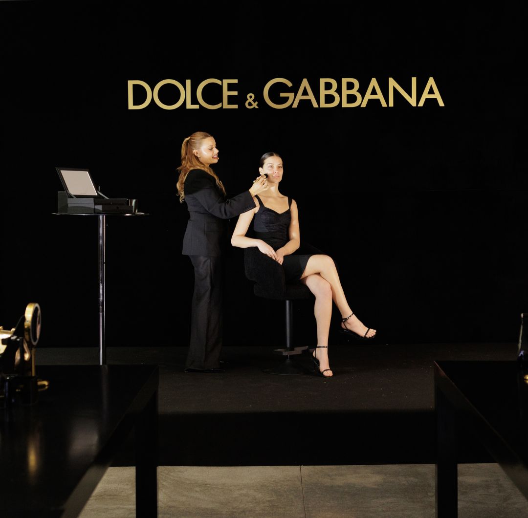 La línea de maquillaje de Dolce&Gabbana llega al mercado colombiano con cuatro looks distintivos.