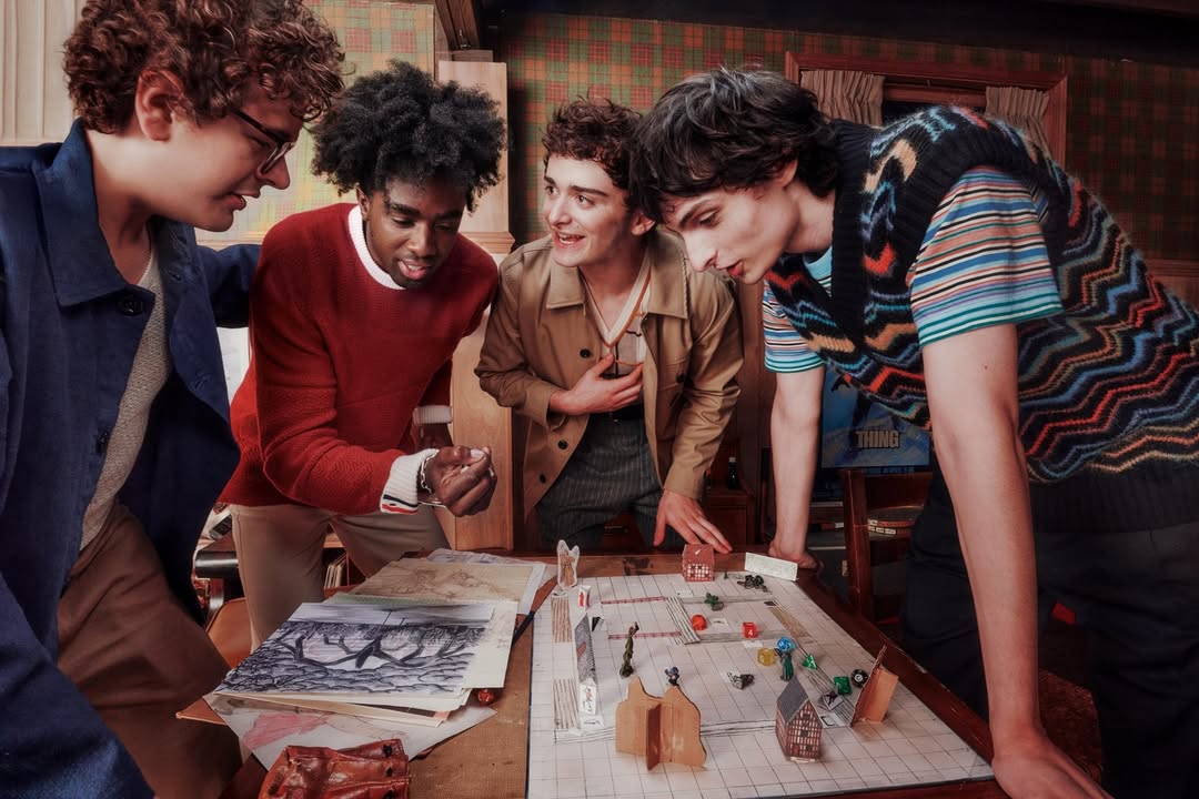 En medio de las especulaciones de la existencia de un capítulo secreto, Netflix anunció el estreno de un documental sobre la quinta temporada de Stranger Things.