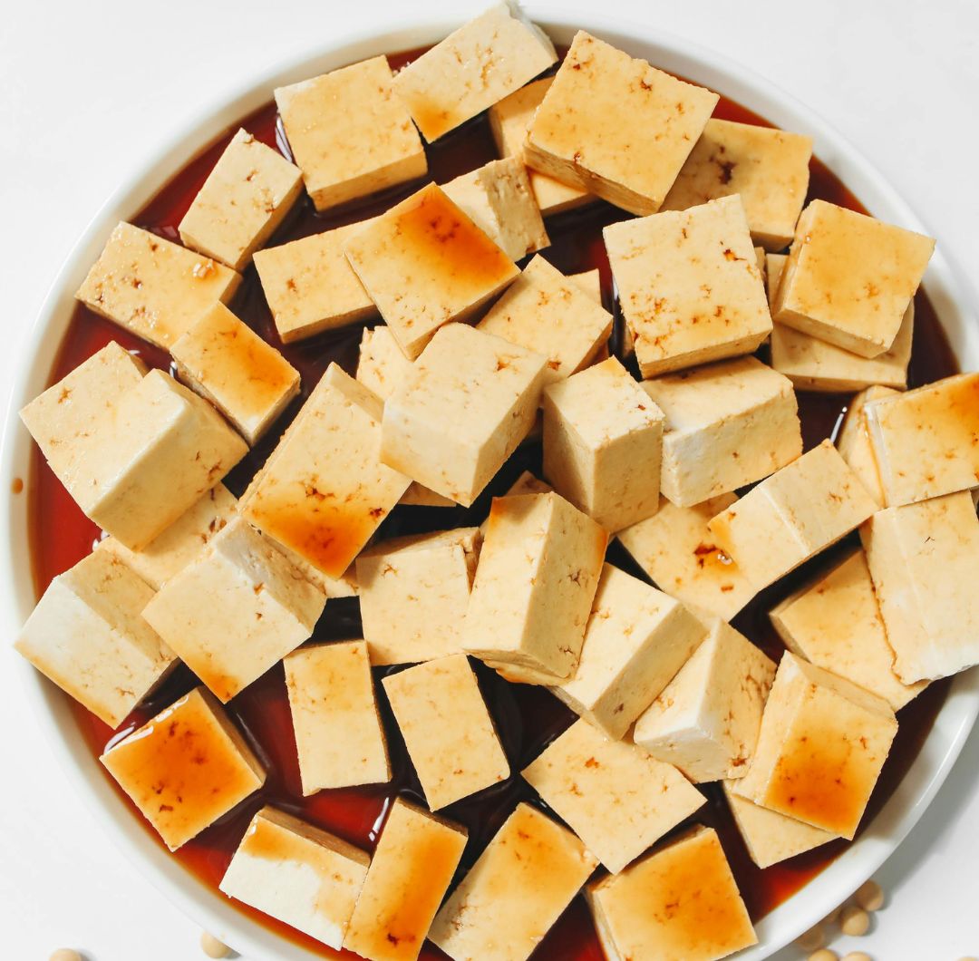 Tofu, una fuente de proteína vegetal fácil de incorporar a tu dieta
