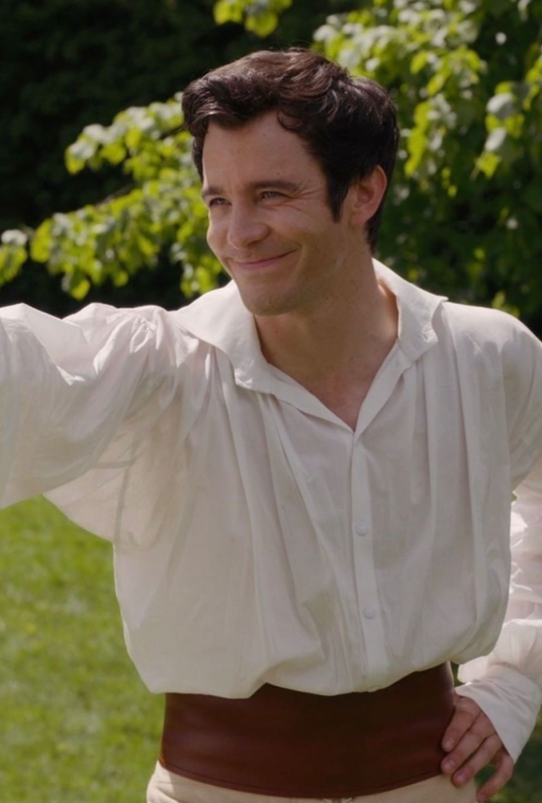 Benedict Bridgerton como Luke Thompson
