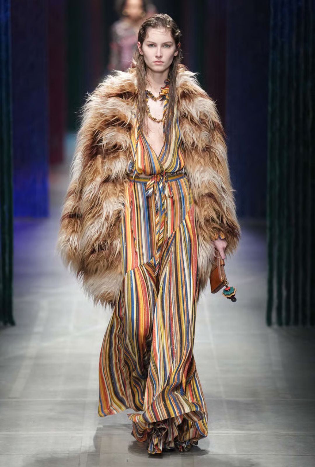 Etro Otoño-Invierno 2026: Maximalismo boho y paisley reinventado