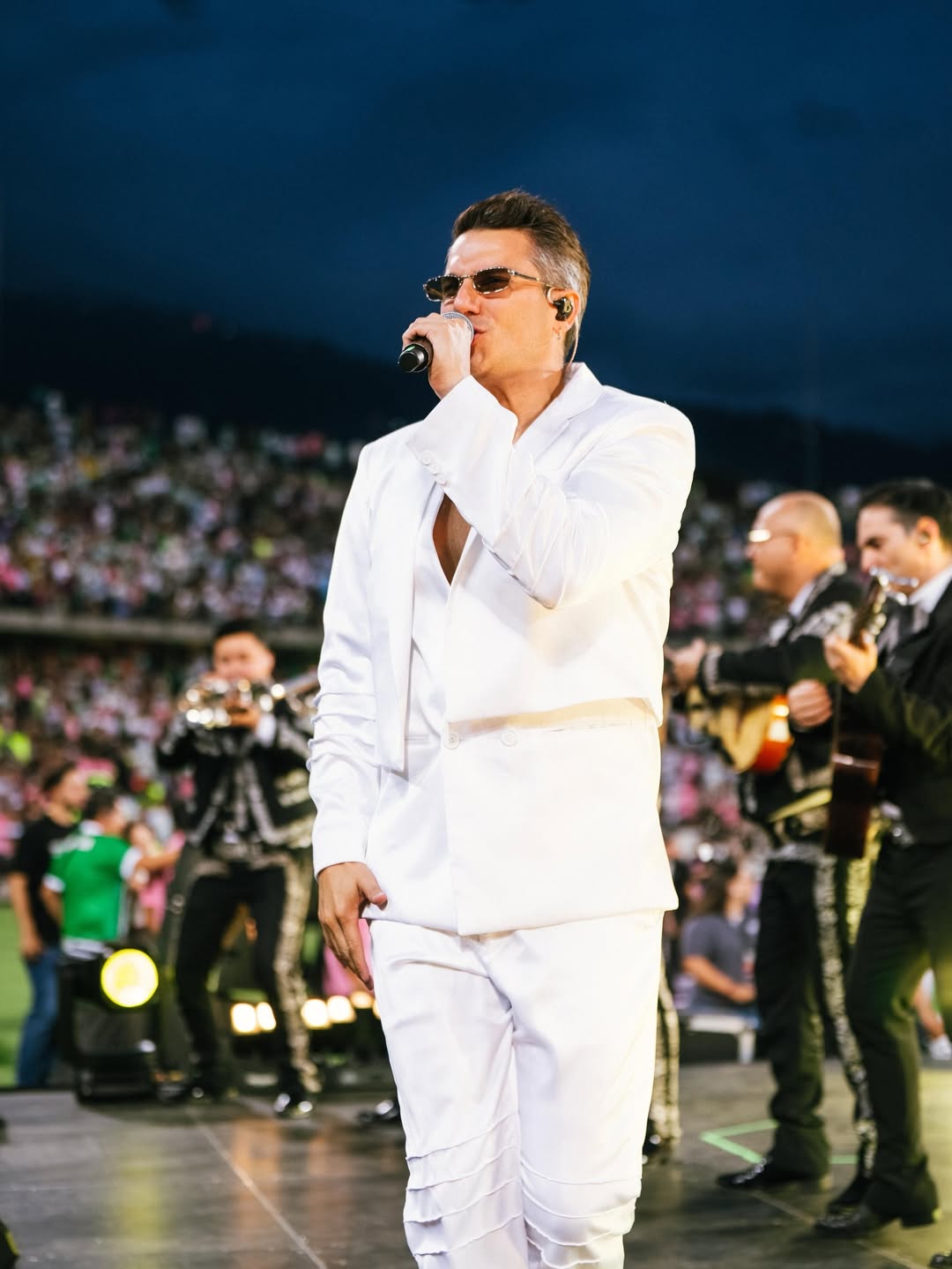La canción deja claro algo, hay que cerrar los ciclos con dignidad / Créditos: Instagram Pipe Bueno