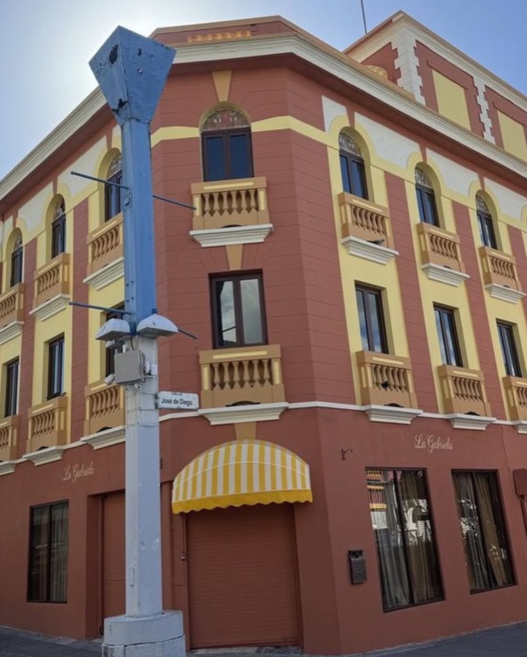 Así luce el edifcio tras la remodelación / Créditos: Instagram Fans Bad Bunny
