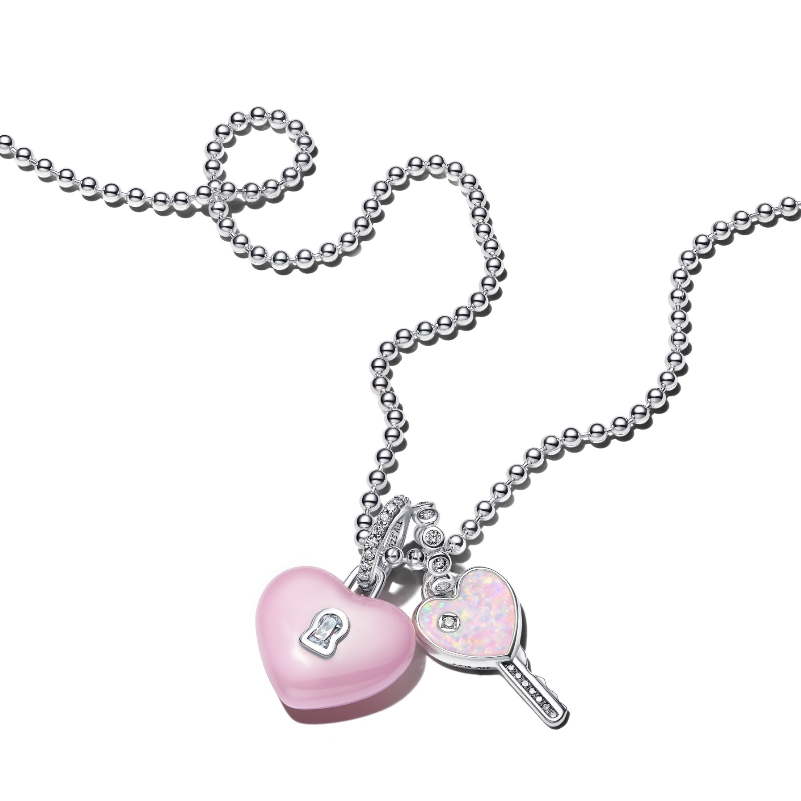Pandora Unlock Love