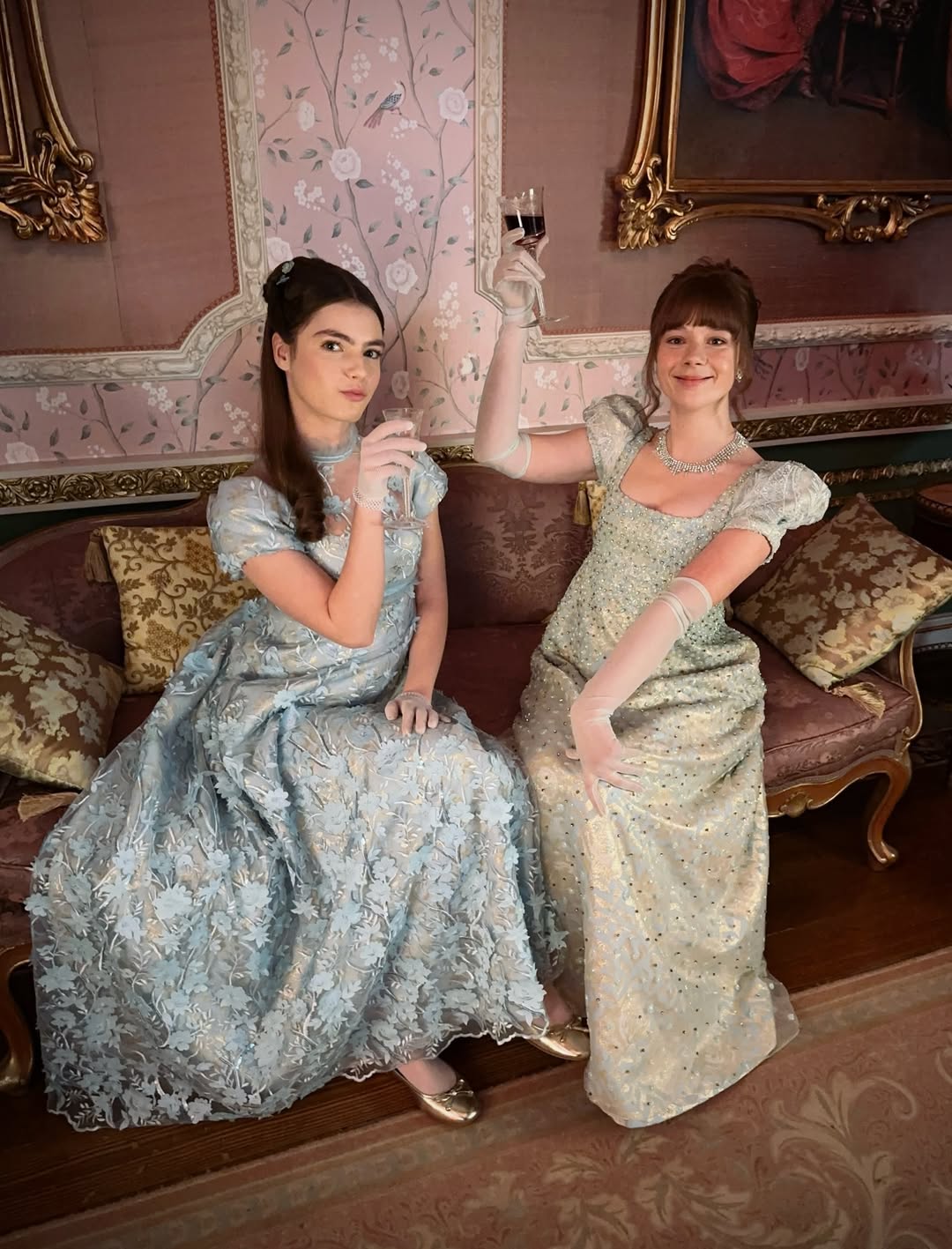 Eloise y Hyacinth Bridgerton / Créditos: Instagram Bridgerton