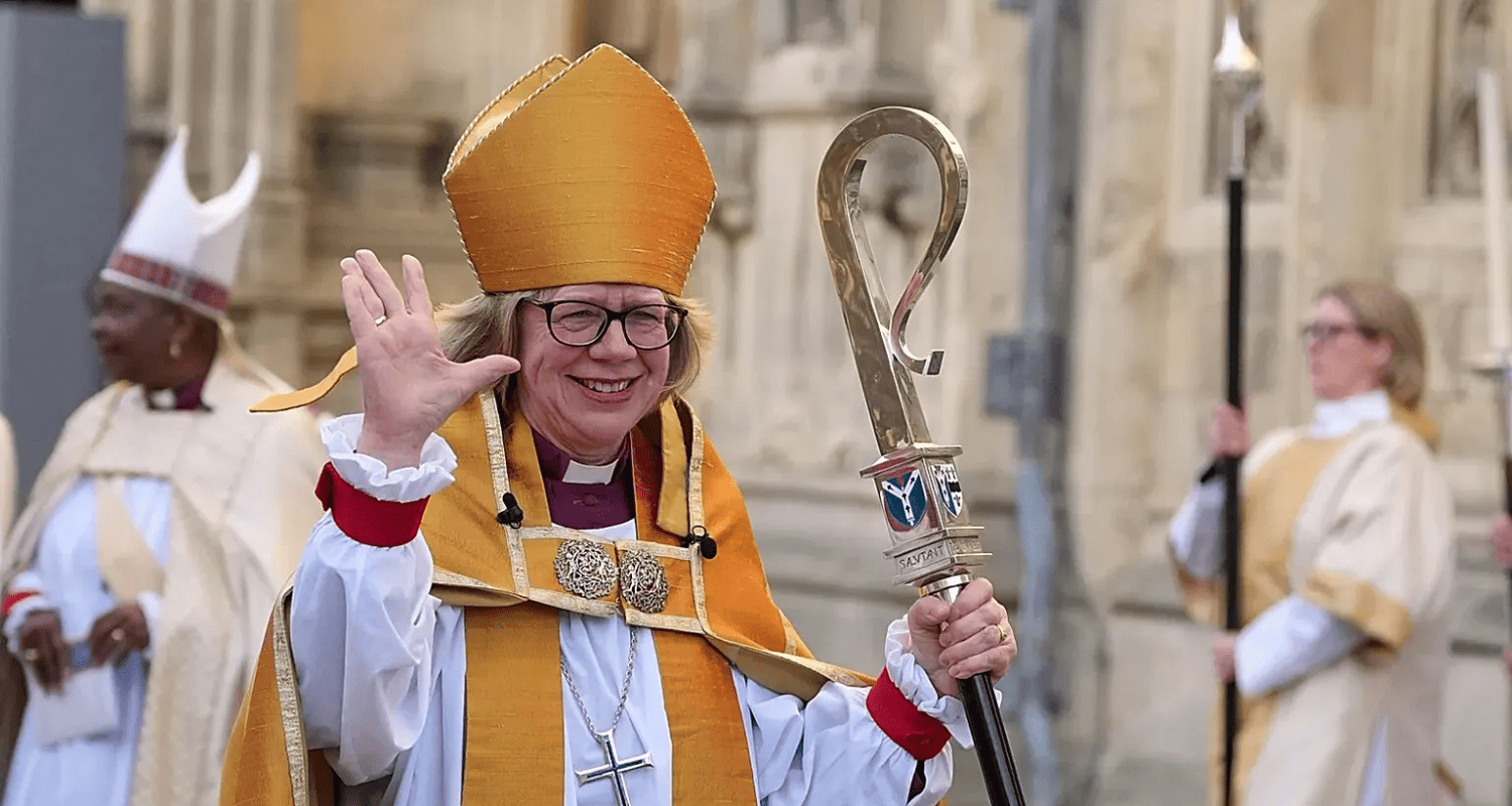 ¿Quién es Sarah Mullally?: la primera Arzobispa de Canterbury