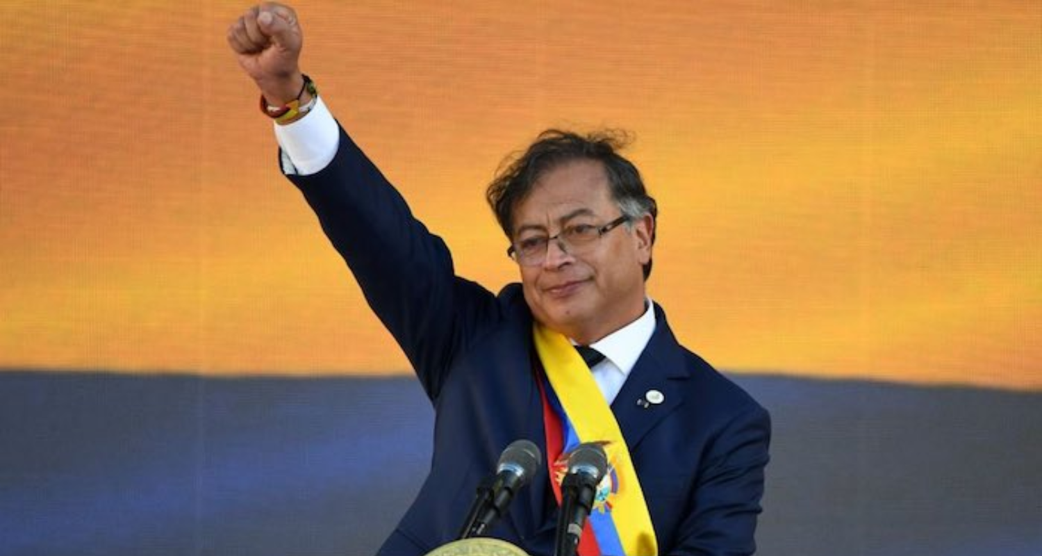 Día Cívico decretado por Petro tiene efectos en el calendario tributario