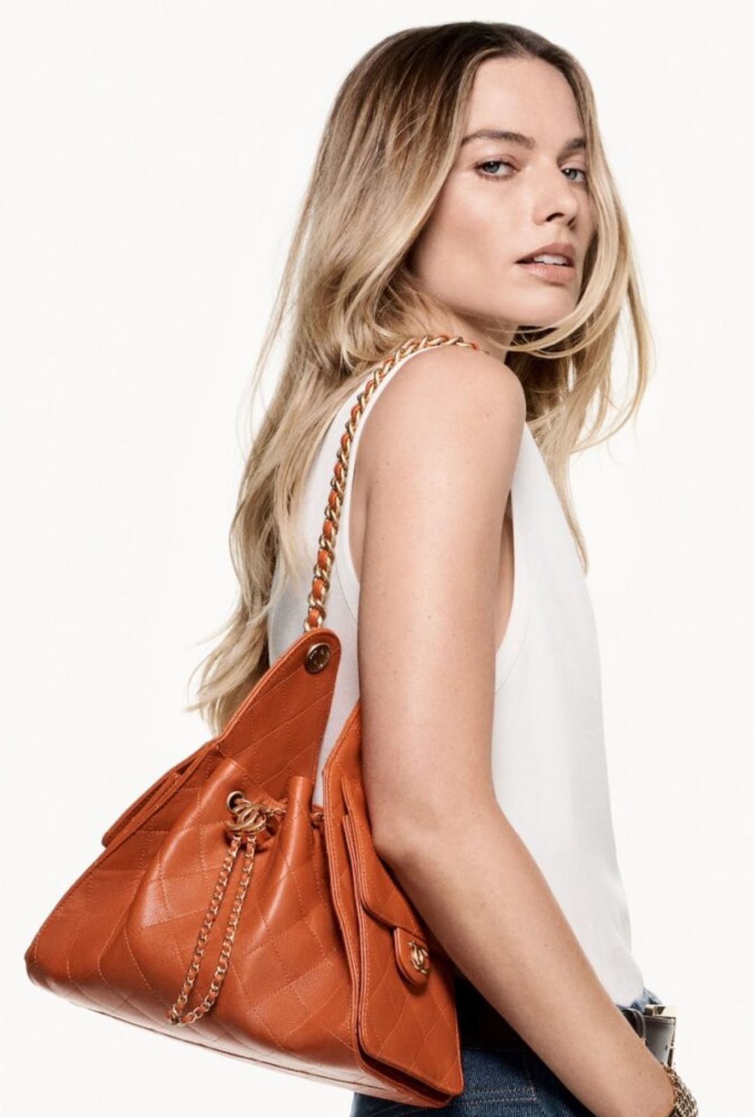 Margot Robbie protagoniza la campaña CHANEL 25