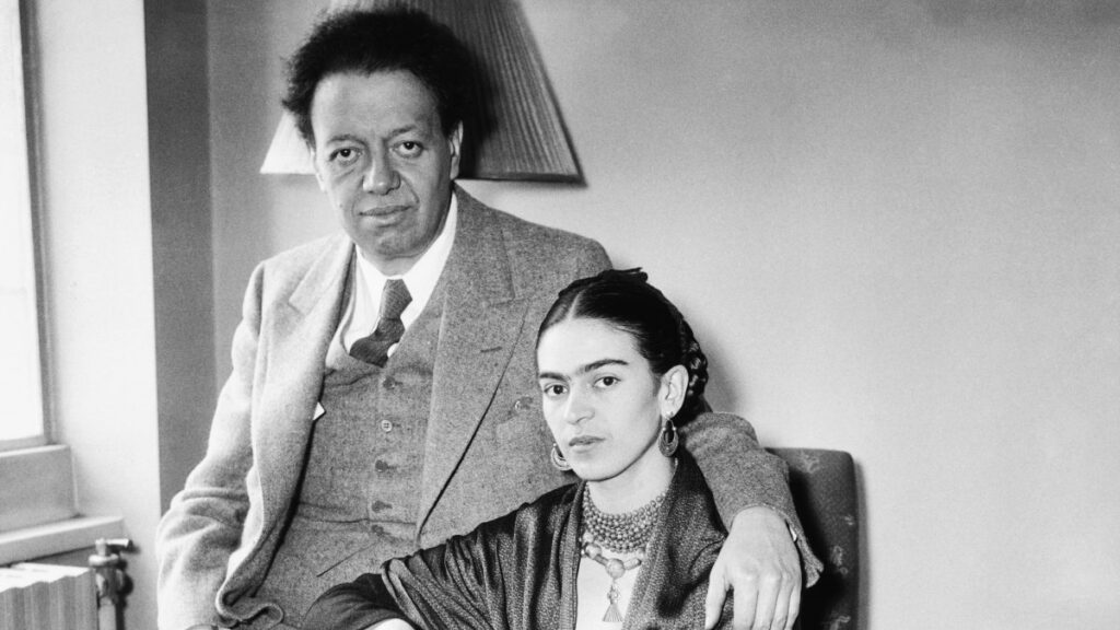 La serie estará basada en el libro Rien n’est noir (Nada es negro) que retrata la vida de Frida Kahlo de una forma poética