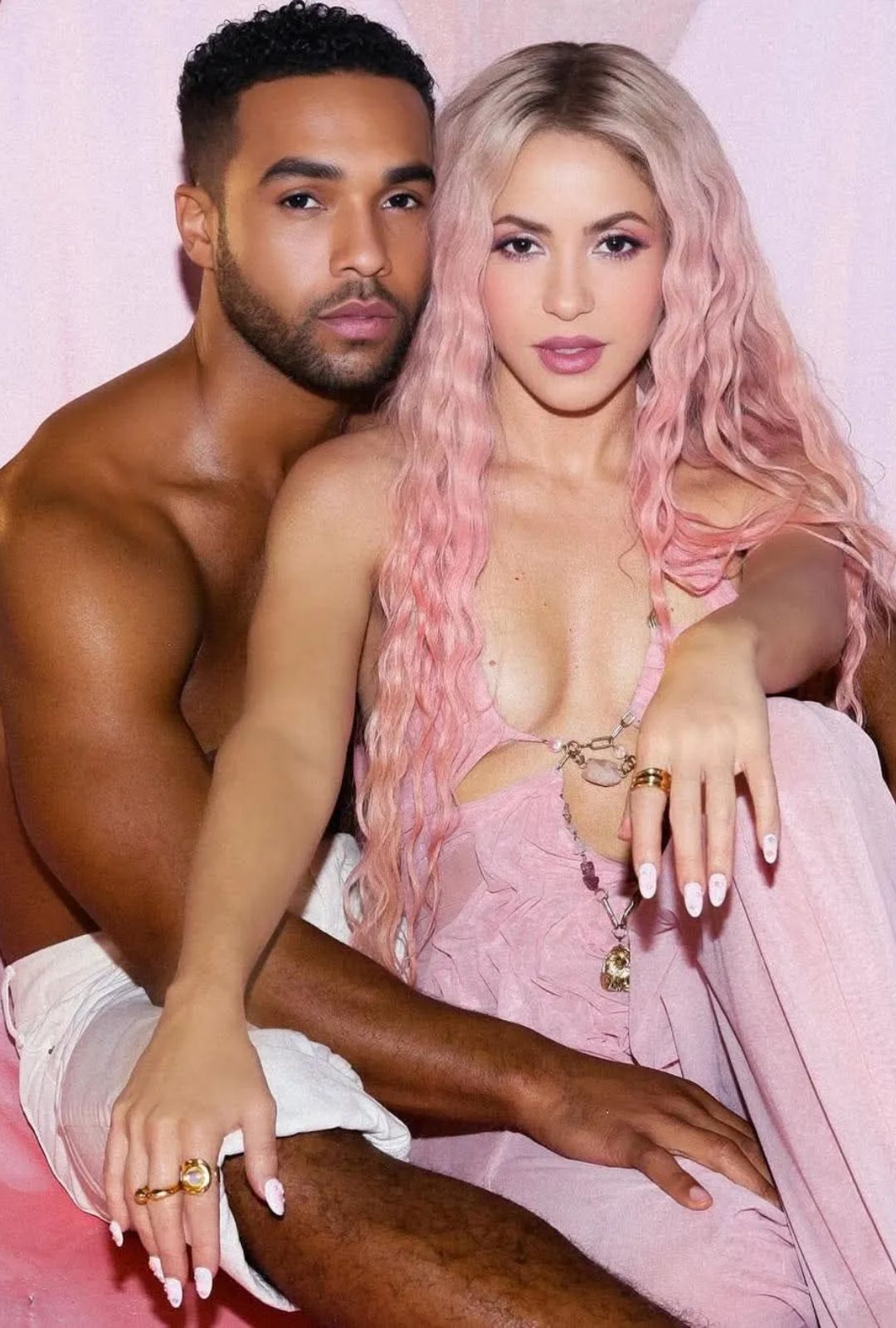 ¿Qué hay entre Shakira y Lucien Laviscount? Rumores y evidencia