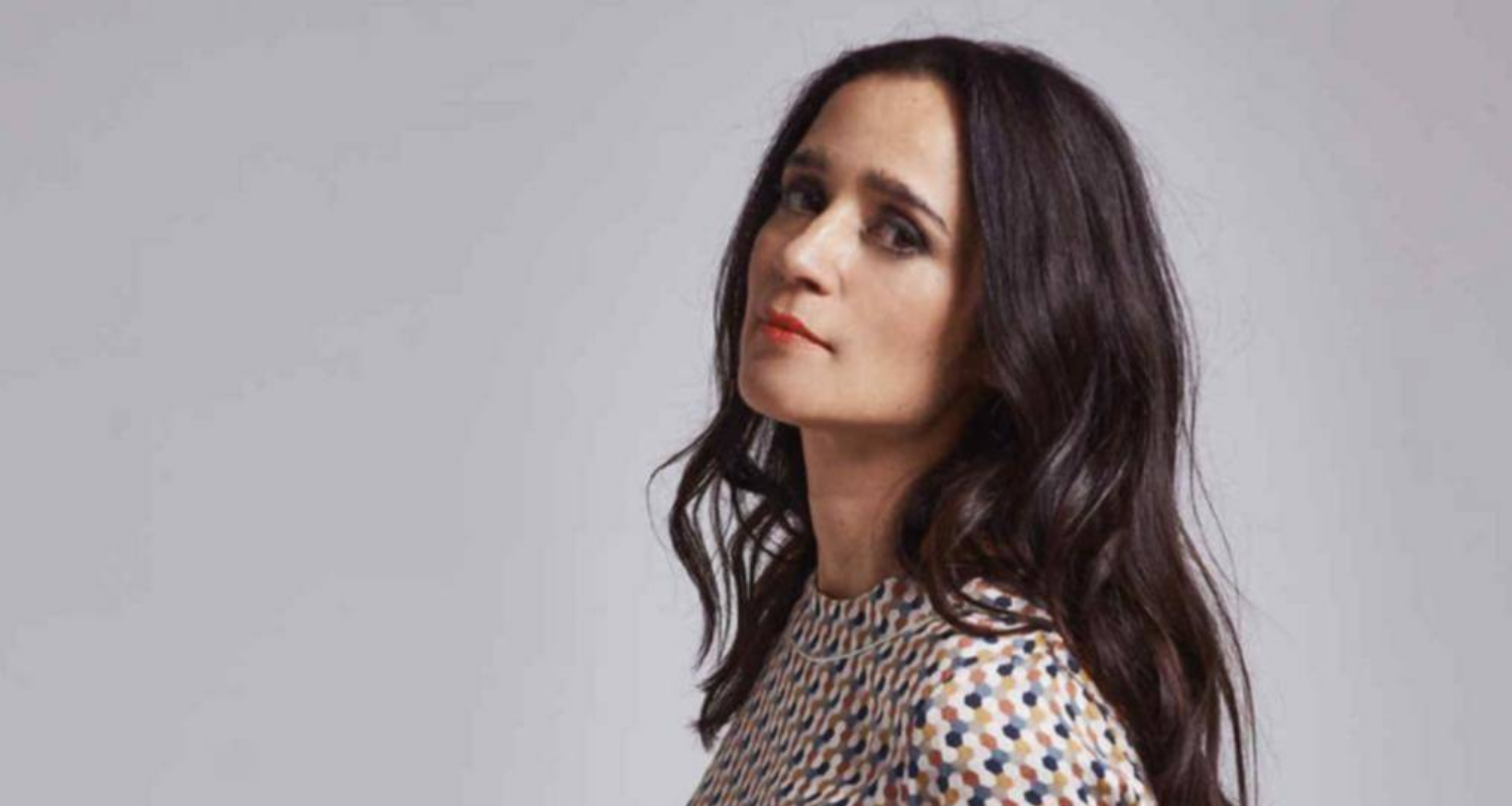 Julieta Venegas lanza su libro “Norteña: memorias del comienzo”