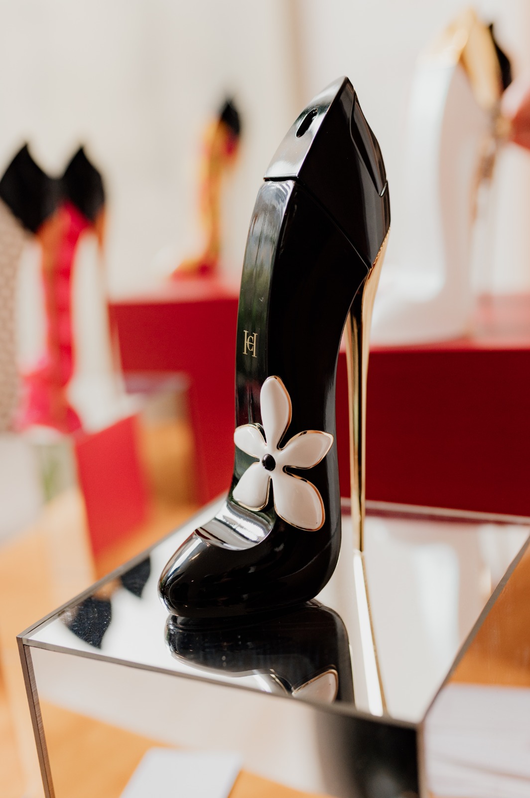 Good Girl Jasmine Absolute Carolina Herrera
