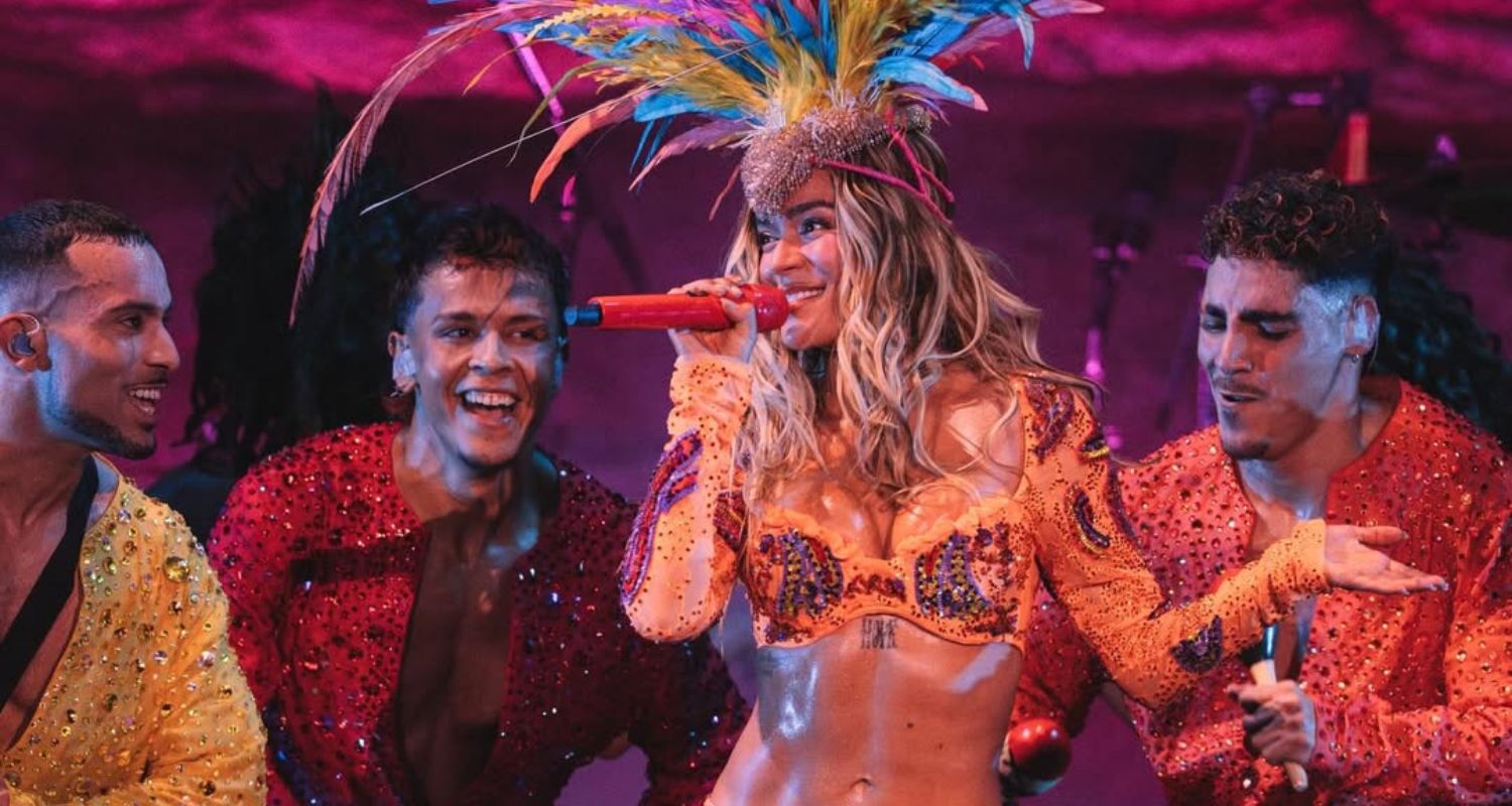 Karol G cierra Coachella 2026 con J Balvin, Peso Pluma y más