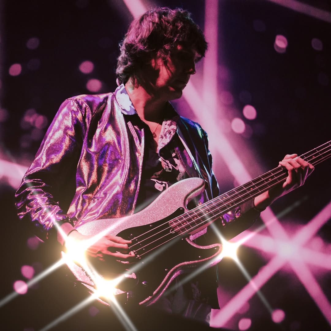 Después de años de espera, finalmente ocurrió: The Strokes confirmó su primer show en solitario en Colombia.