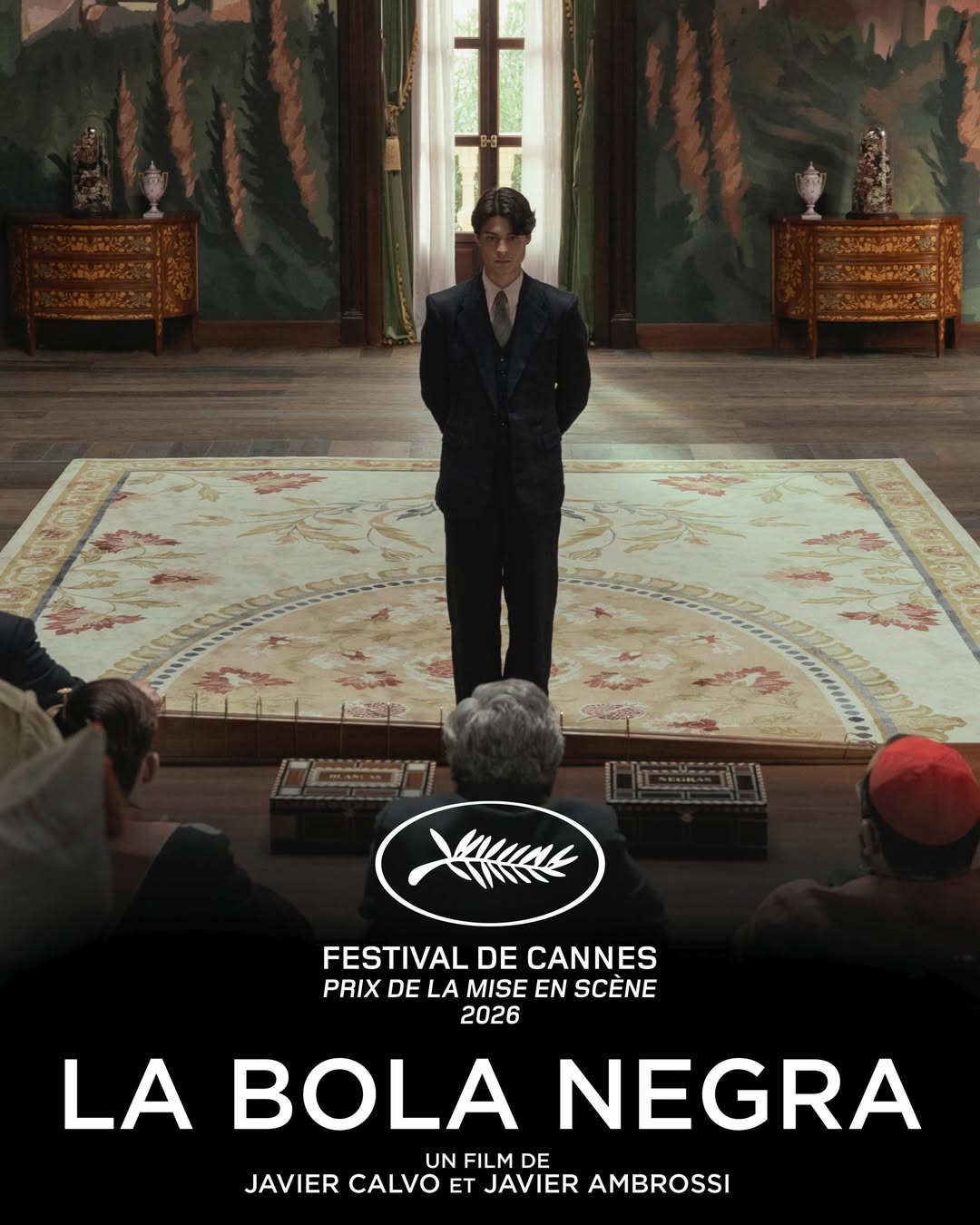 El peso de la bola negra