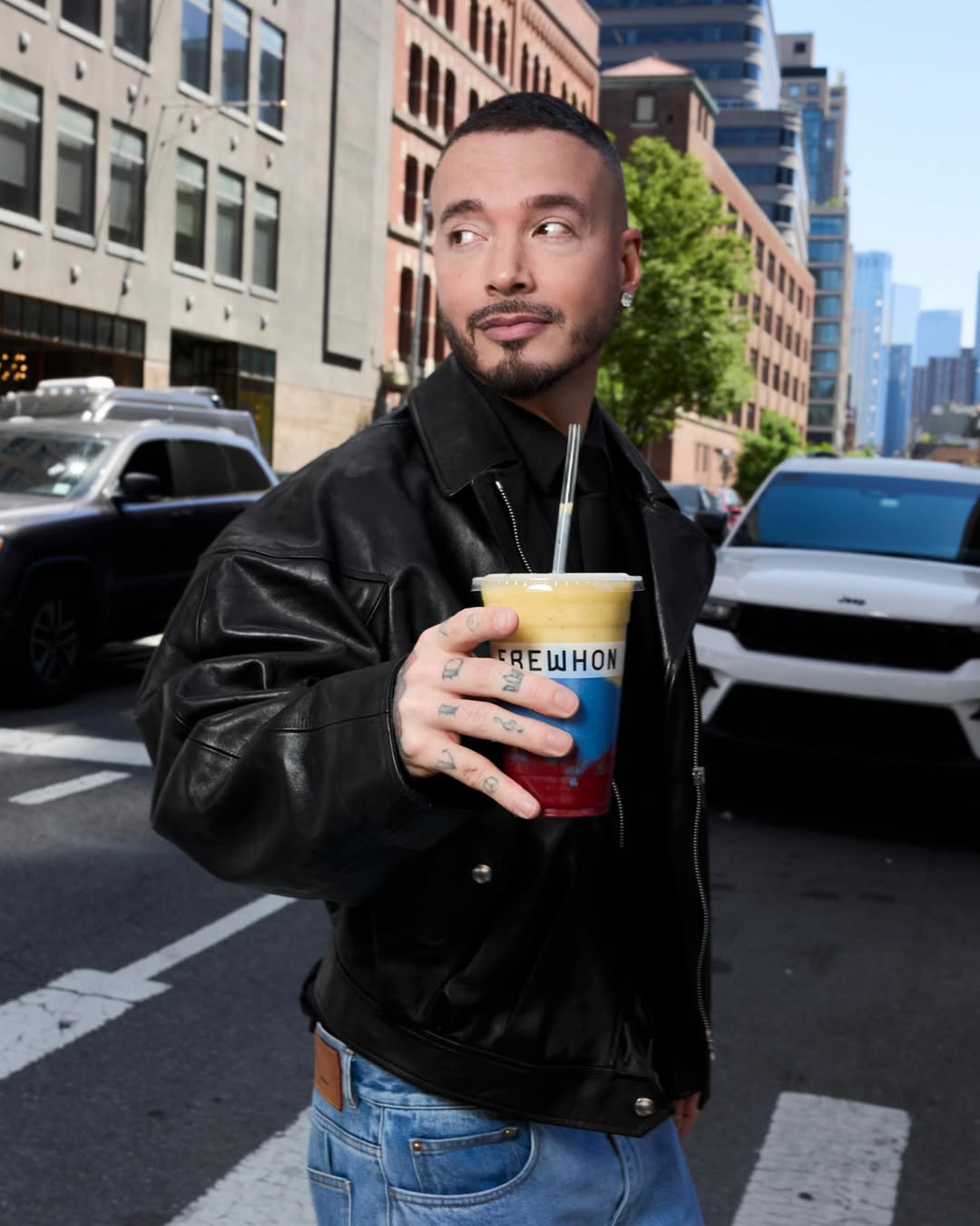 J Balvin tiene su propio smoothie inspirado en Colombia: así es Chimba, la bebida que celebra al país en el Mundial
