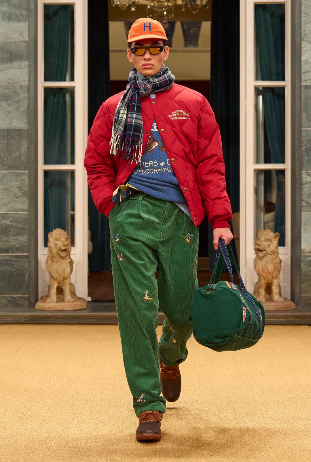 Desfile de Ralph Lauren otoño 2026. Foto cortesía de Ralph Lauren.